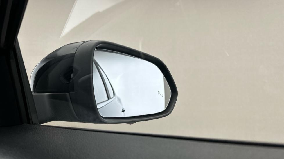 Blind Spot Monitoring System 