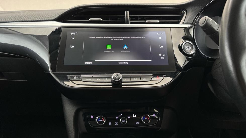 Apple Car Play & Android Auto