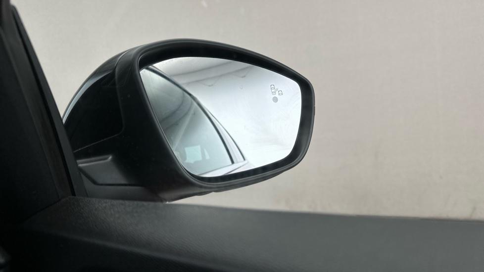 Blind Spot Monitoring System 