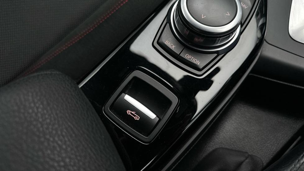 Convertible roof button 