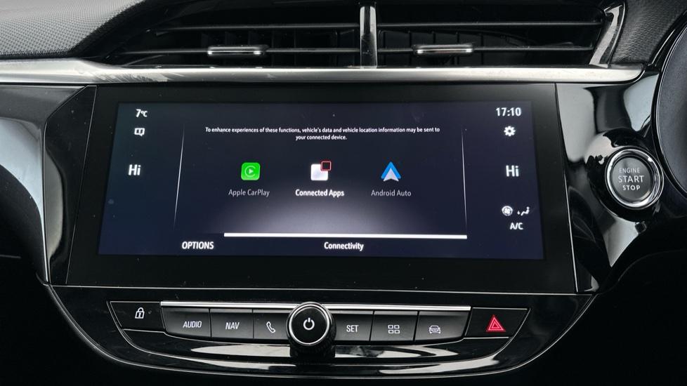 Apple Car Play & Android Auto