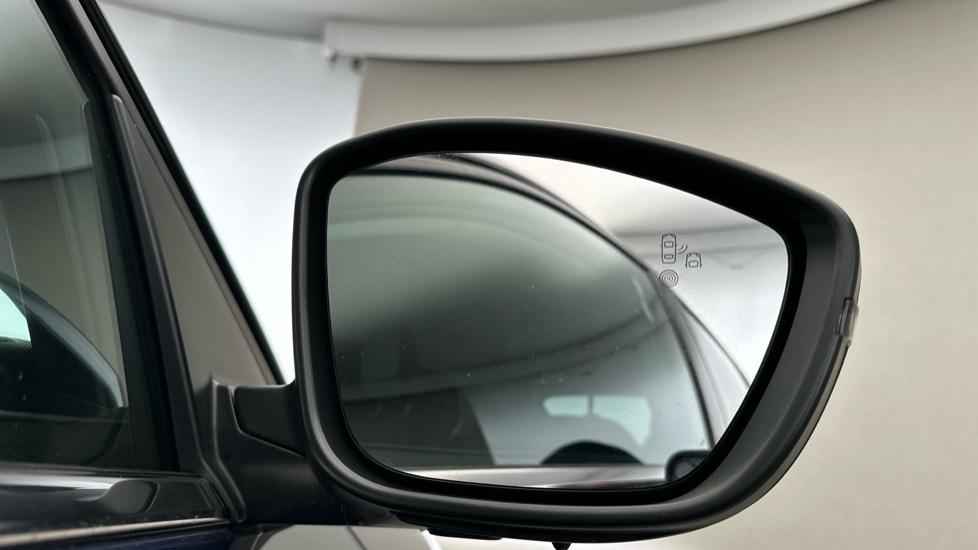 Blind Spot Monitoring System 