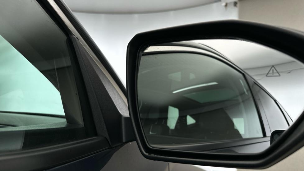 Blind Spot Monitoring System 