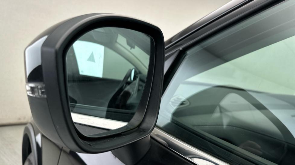 Blind Spot Monitoring System 