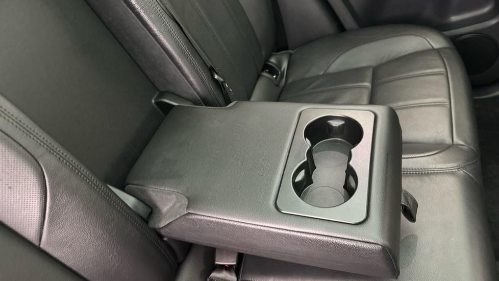 Rear Armrest/ Cup Holder