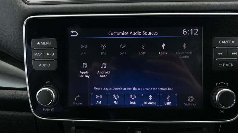 Apple Car Play & Android Auto