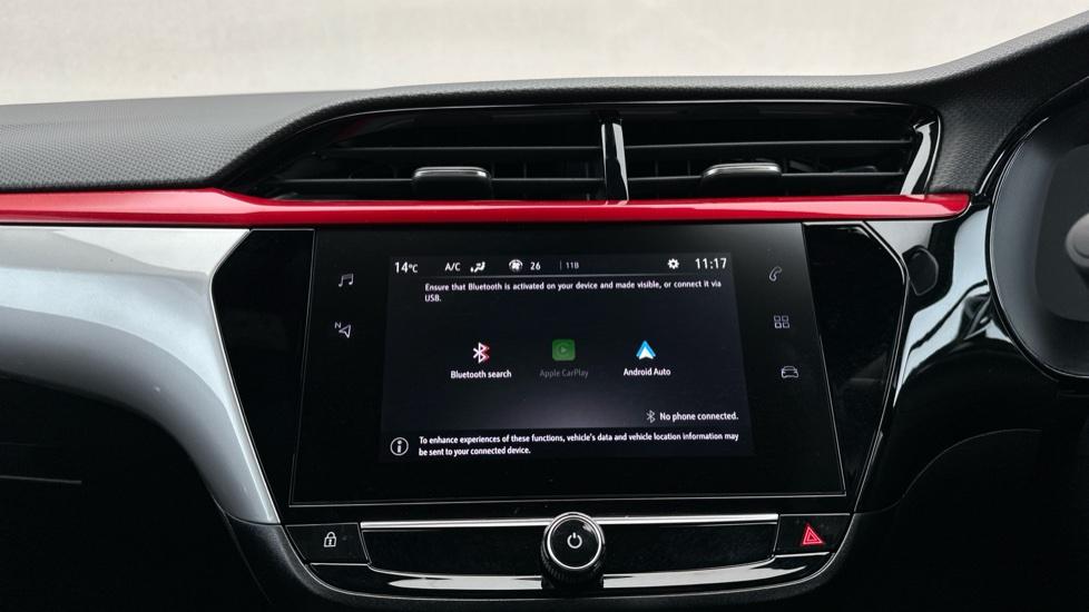 Apple Car Play & Android Auto