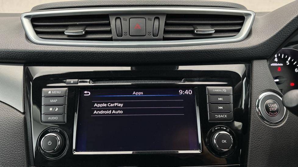 Apple Car Play & Android Auto