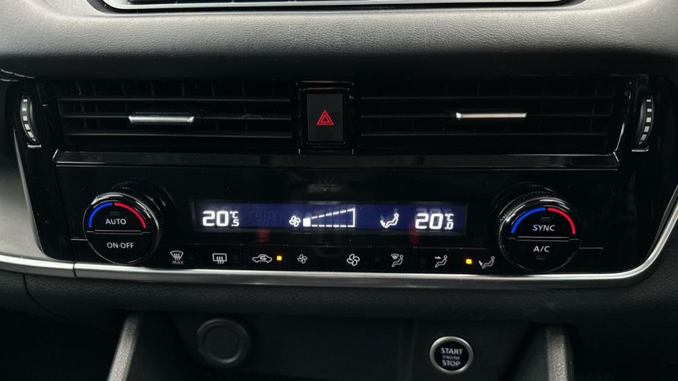 Air Conditioning /Dual Climate Control 