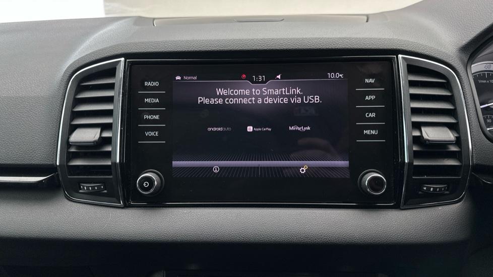 Apple Car Play & Android Auto