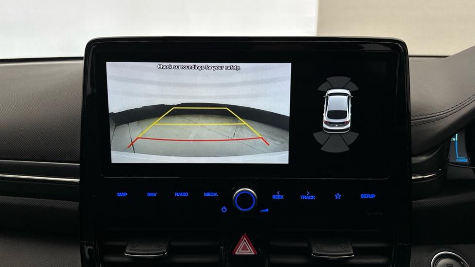 Rear View Camera/Park Pilot 