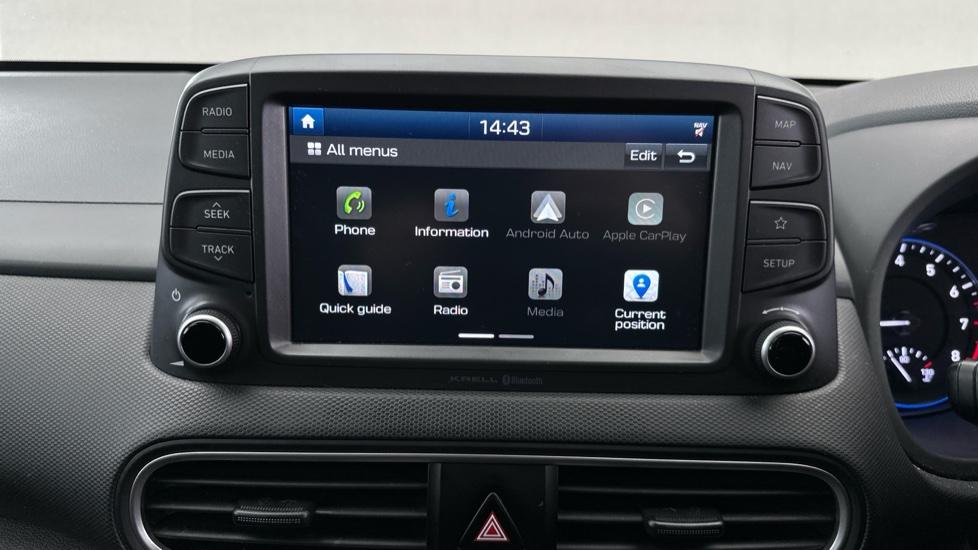 Apple Car Play & Android Auto