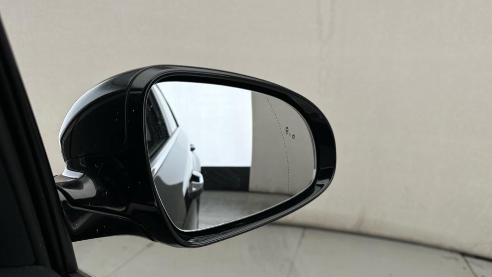 Blind Spot Monitoring System 