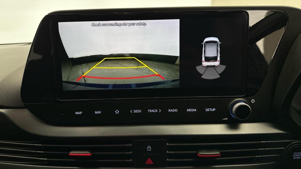 Rear View Camera/Park Pilot 