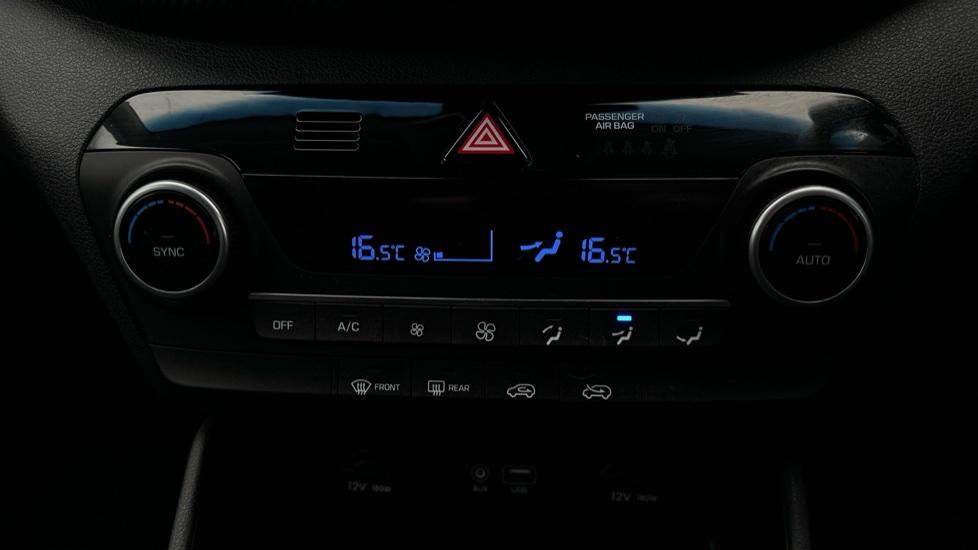 Air Conditioning / Dual Climate Control 