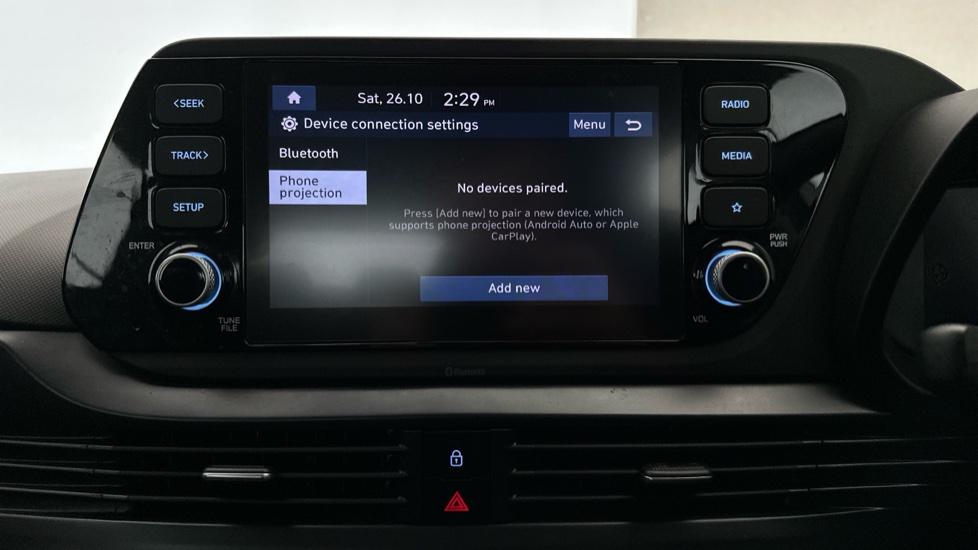 Apple Car Play & Android Auto