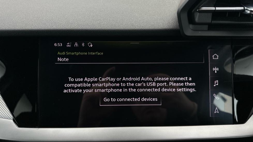 Apple Car Play & Android Auto