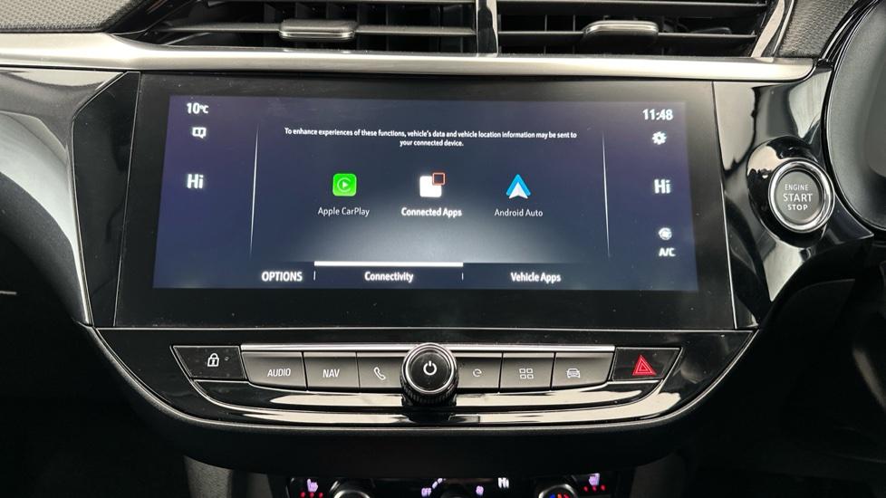 Apple Car Play & Android Auto