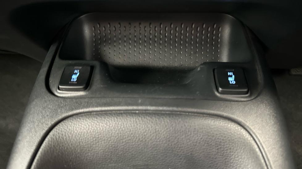 Heated Seats 