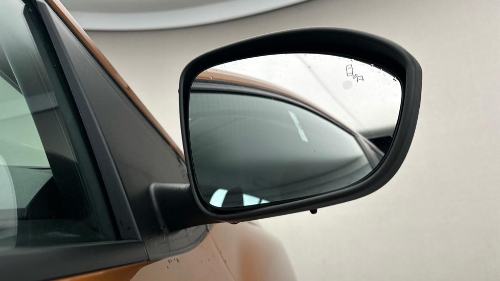 Blind Spot Monitoring System 