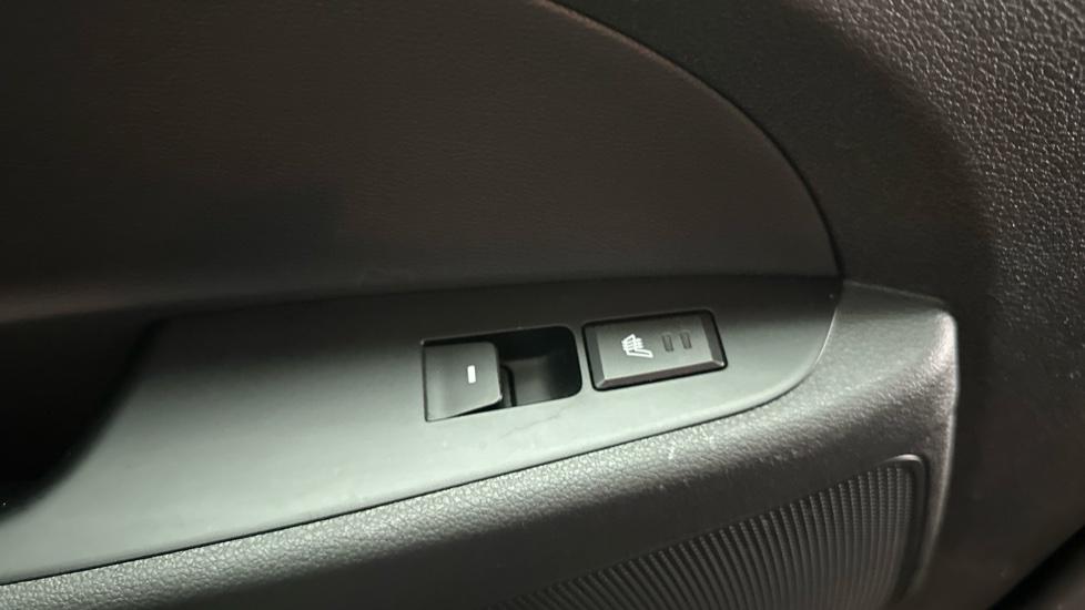 Rear heated seat 