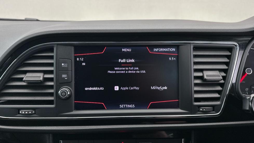 Apple Car Play & Android Auto