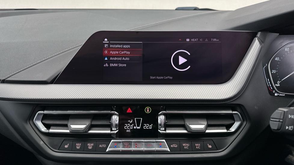 Apple Car Play & Android Auto