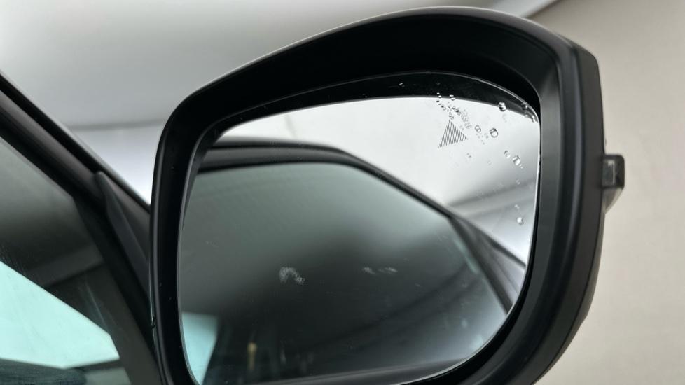 Blind spot monitoring 