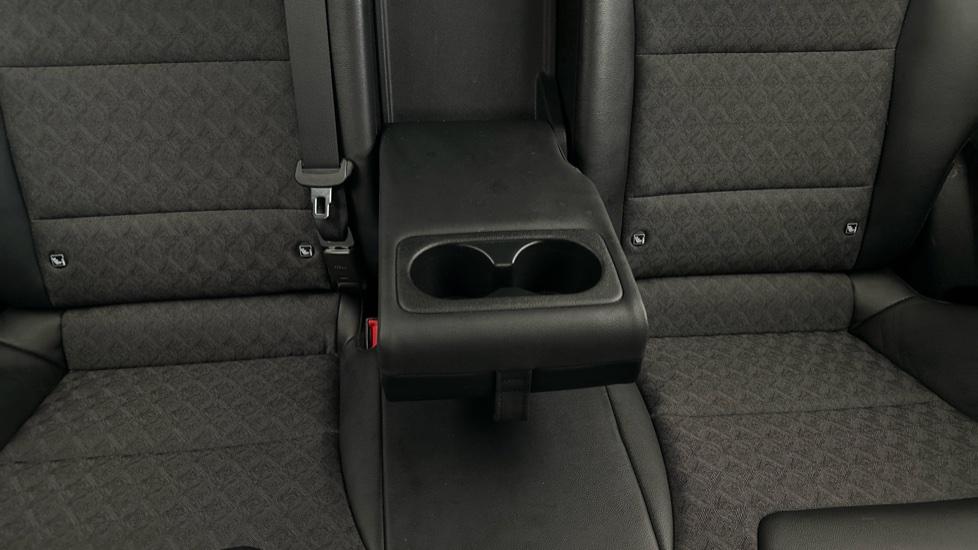 Rear Armrest/ Cup Holder