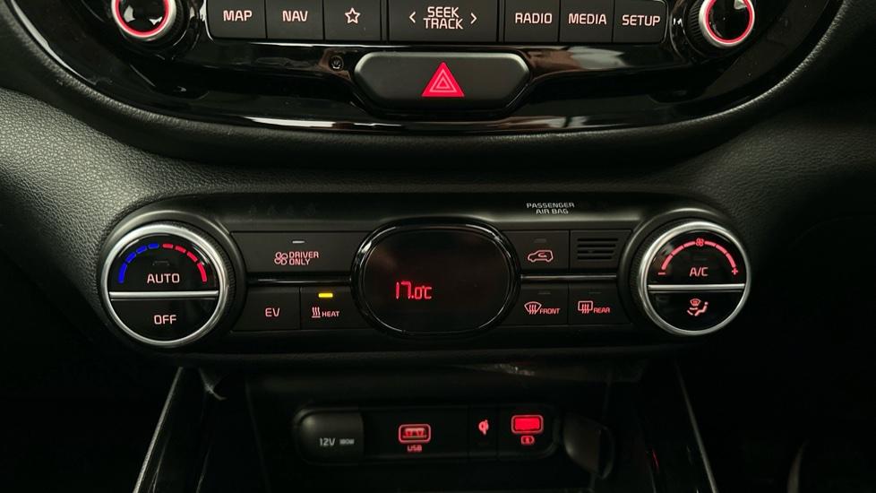 Air Conditioning /Dual Climate Control 