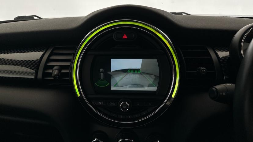 Rear view camera/Park Pilot 