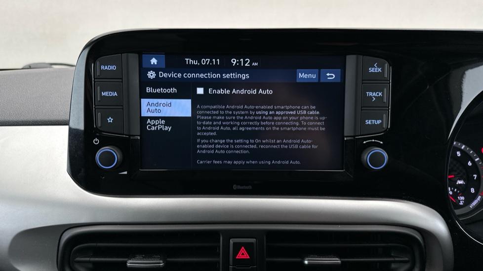 Apple Car Play & Android Auto