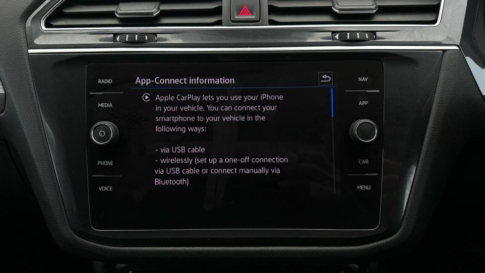 Apple CarPlay 