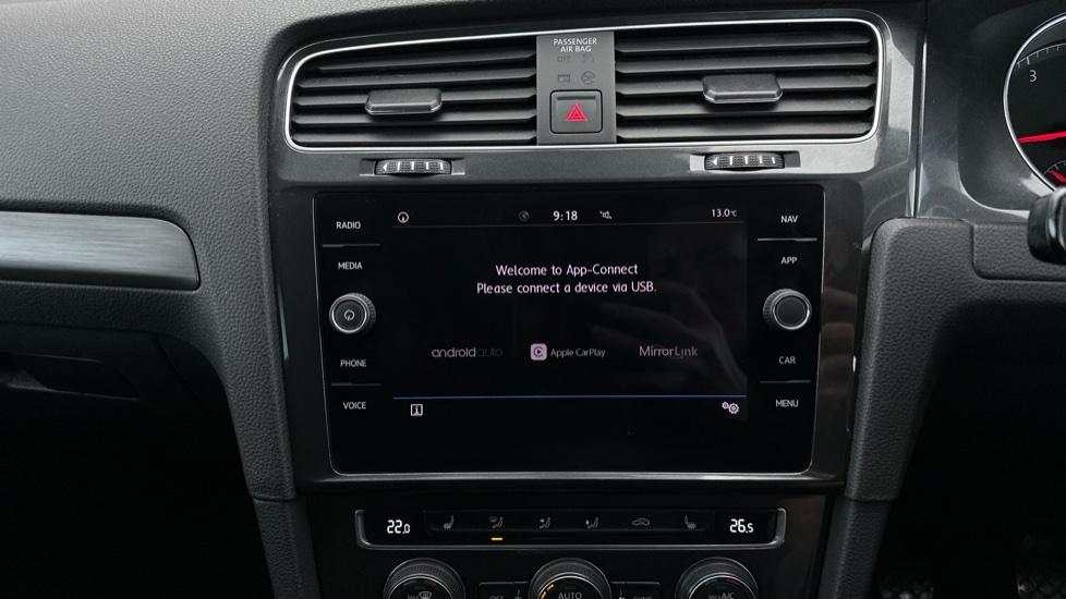 Apple Car Play & Android Auto