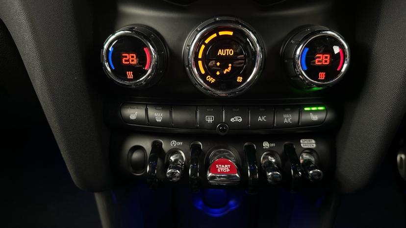 Auto Stop/Start/Heated Seats 