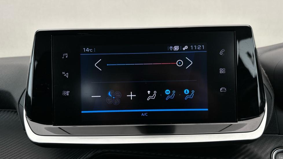 Air Conditioning /Dual Climate Control 