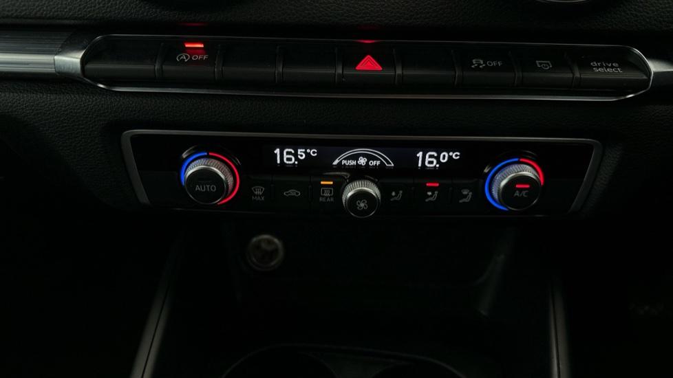 Air Conditioning /Auto Stop/Start/Dual Climate Control  