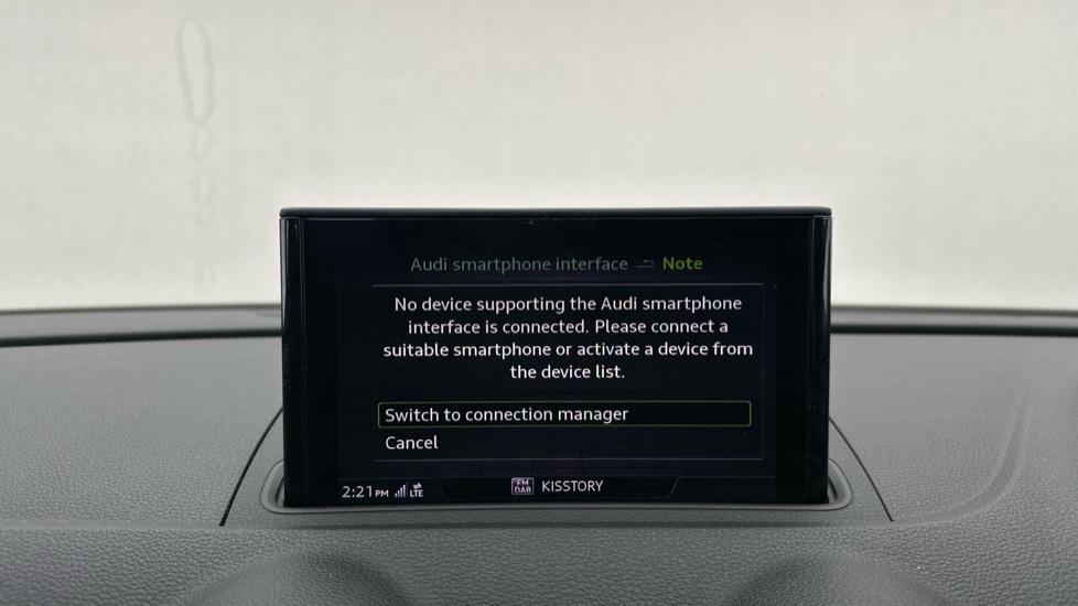 Apple Car Play & Android Auto