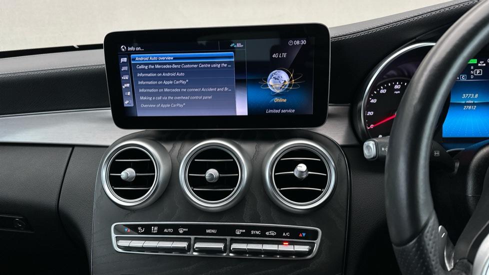 Apple Car Play & Android Auto