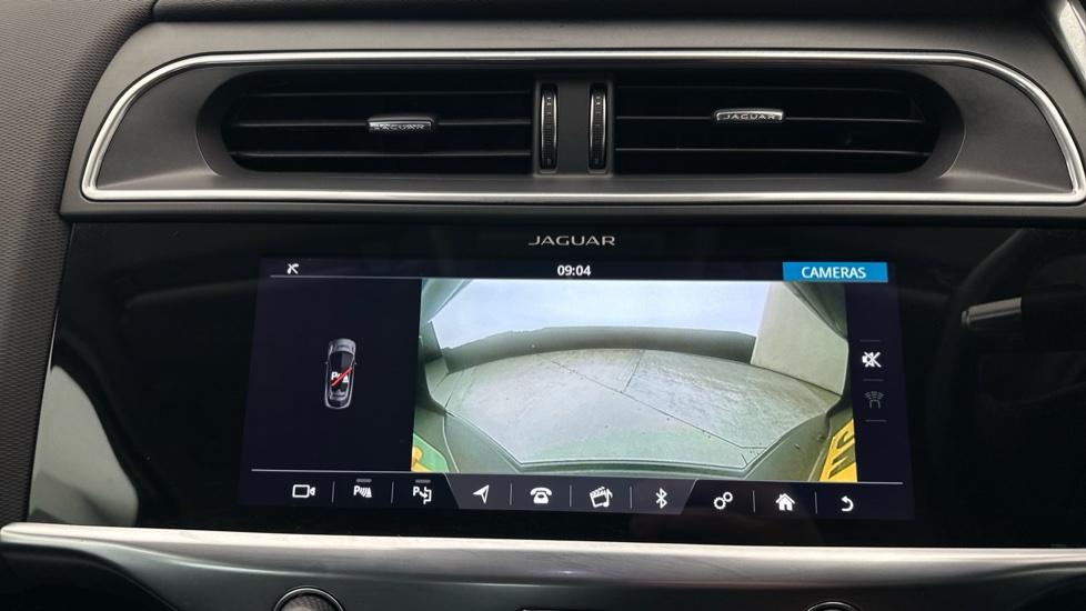 Rear View Camera/Park Pilot 