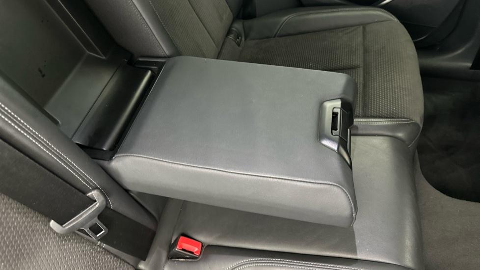 Rear Armrest 