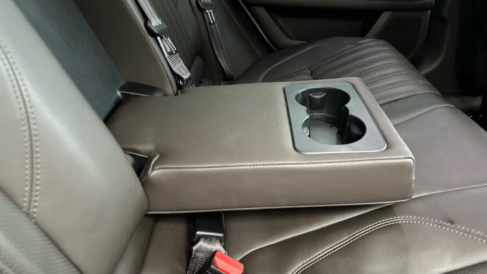 Rear Armrest/ Cup Holder