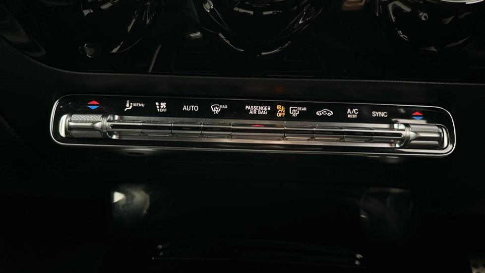 Air Conditioning /Dual Climate Control 