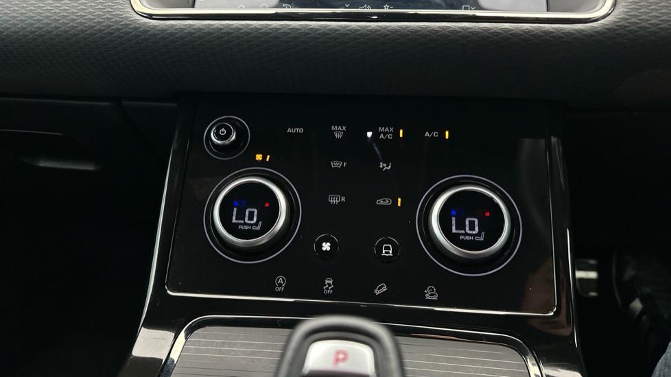 Air Conditioning /Dual Climate Control 