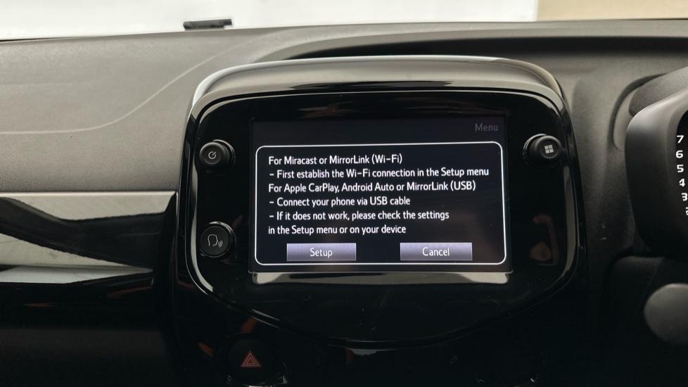 Apple Car Play & Android Auto