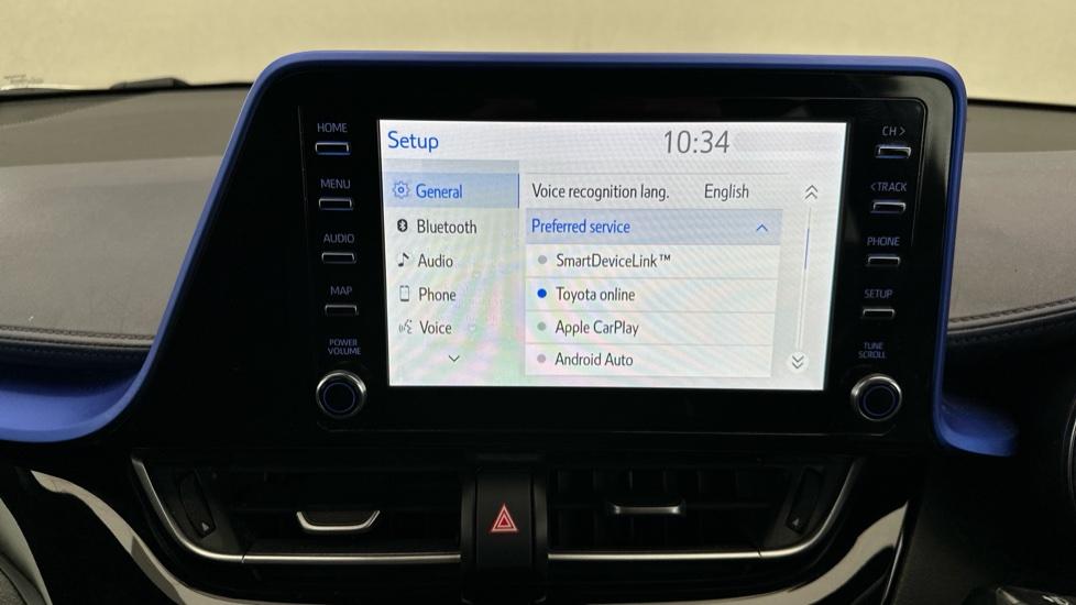 Apple Car Play & Android Auto