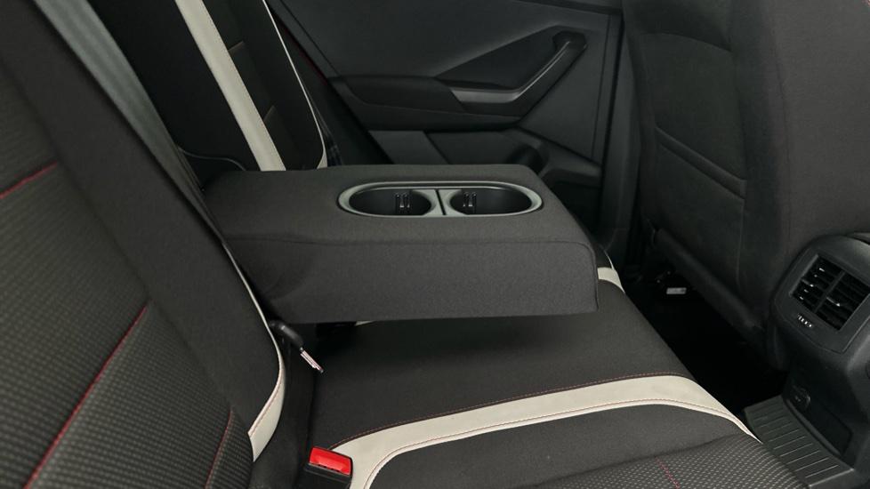 Rear Armrest/ Cup Holder