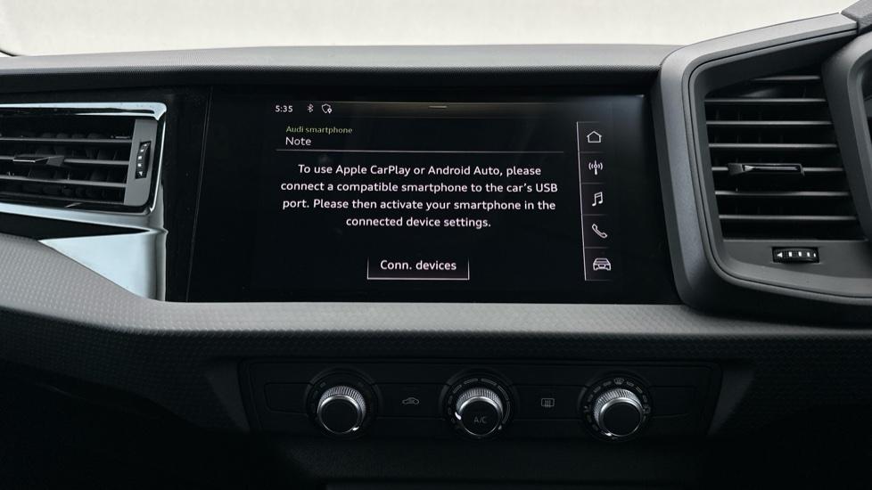 Apple Car Play & Android Auto