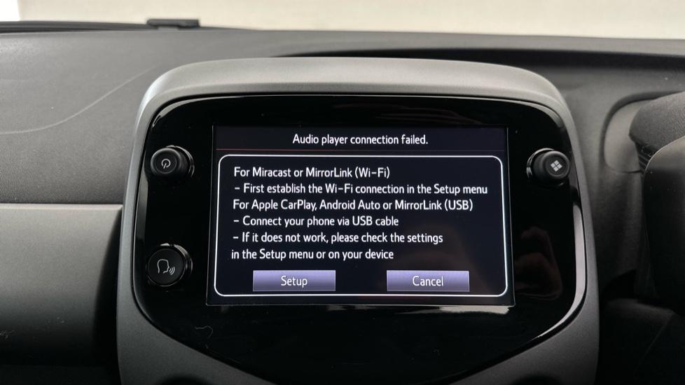 Apple Car Play & Android Auto