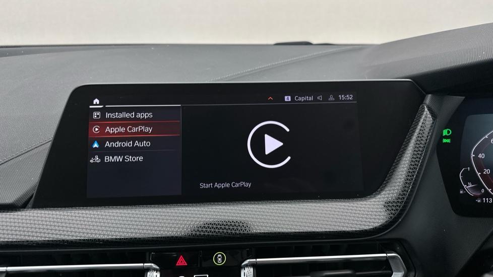 Apple Car Play & Android Auto